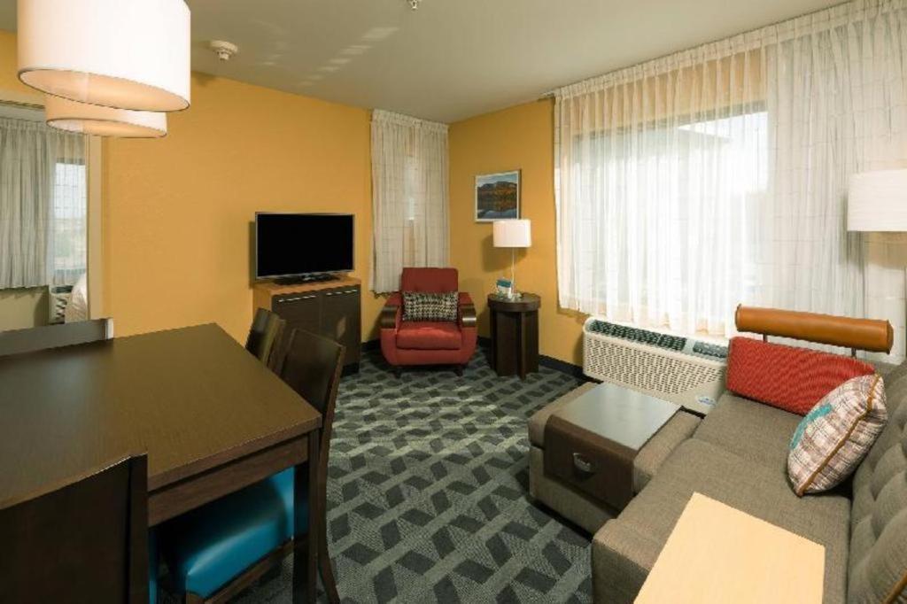 Towneplace Suites Bangor Exterior photo