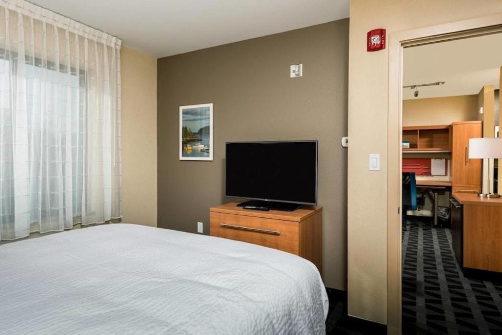 Towneplace Suites Bangor Exterior photo