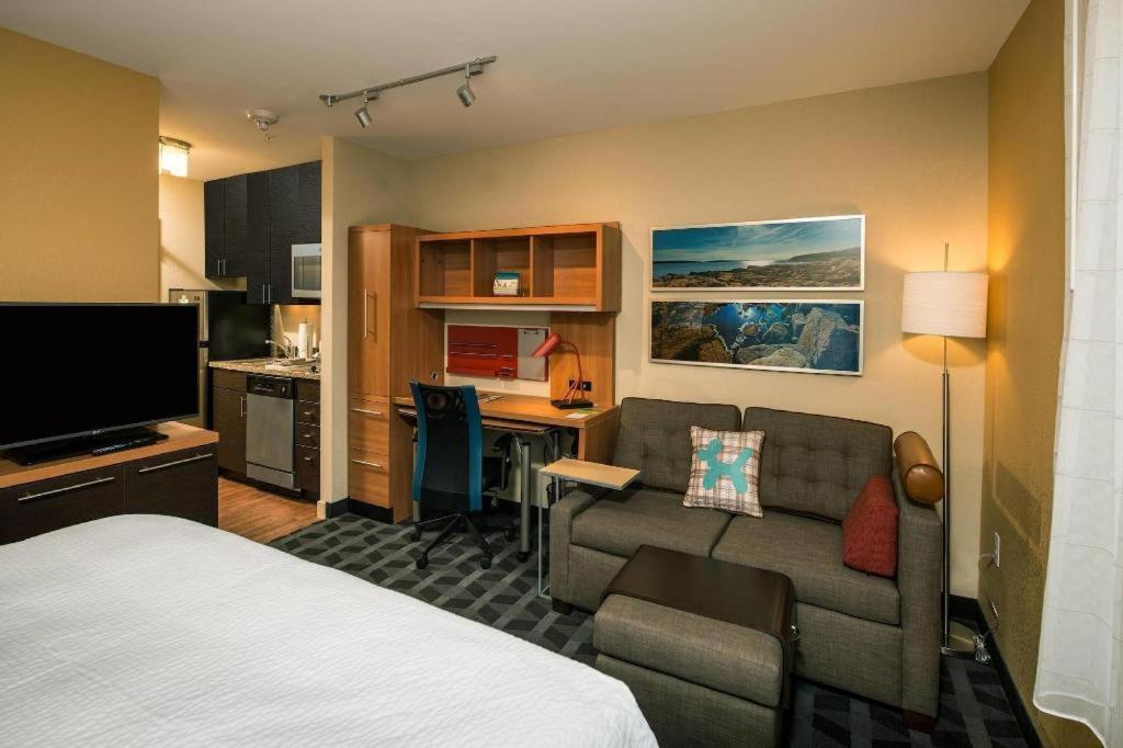 Towneplace Suites Bangor Exterior photo